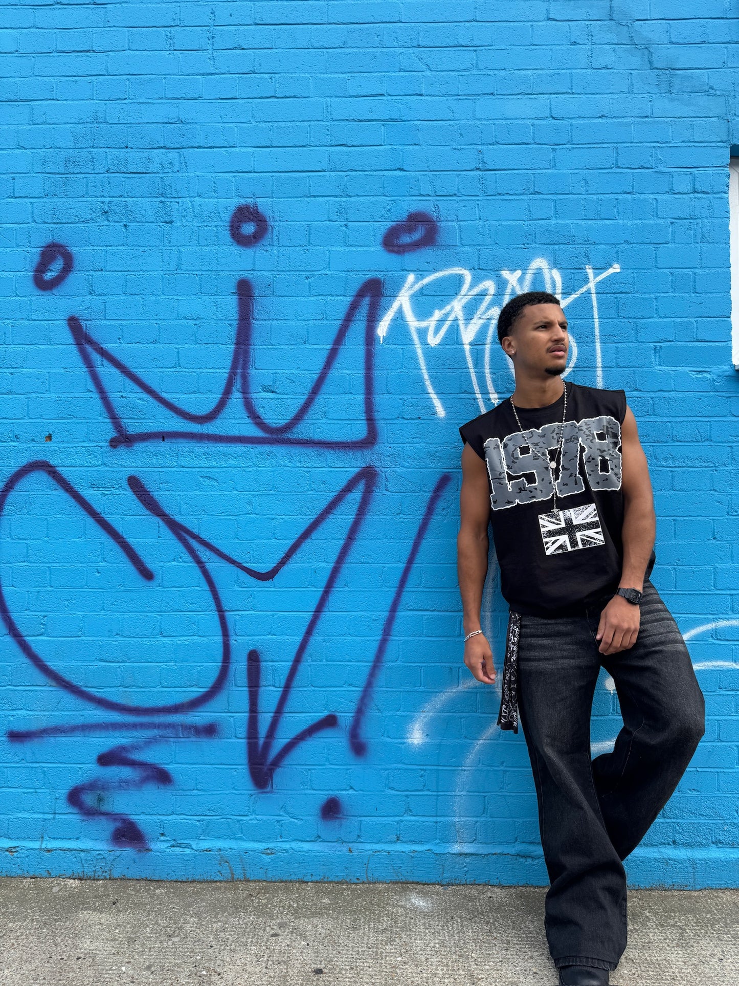 1978 sleeveless black